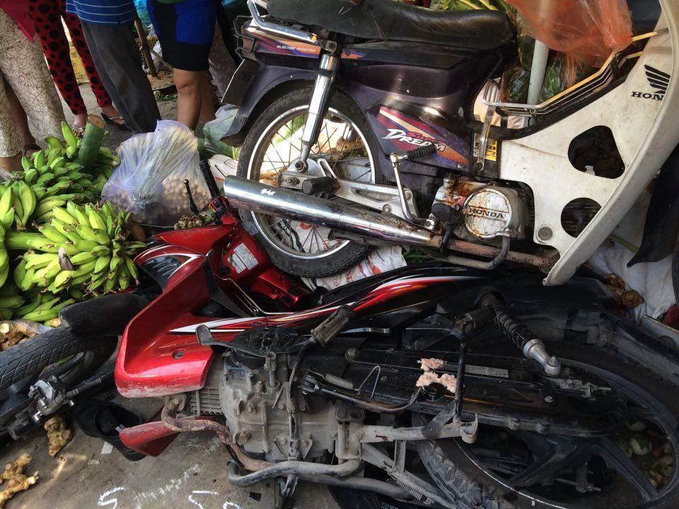 Xe tải mất thắng gây tai nạn thảm khốc, hai người chết tại chỗ ảnh 3