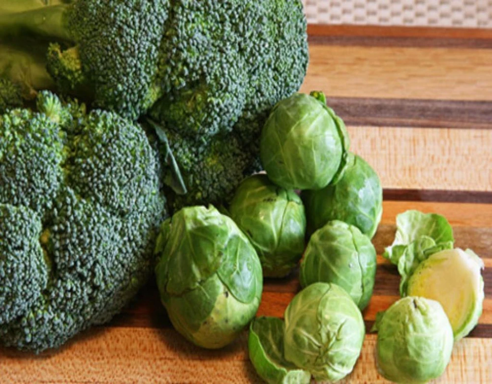 rau họ cải chứa chất chống sưng viêm