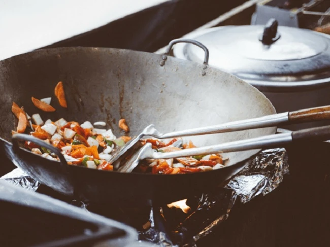 Cần tây hữu cơ rất giàu chất chống oxy và các hợp chất