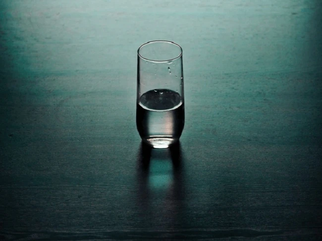 Uống nhiều nước: