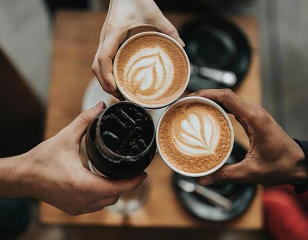 Hàm lượng caffeine trong cà phê là một trong những nguyên nhân chính làm tình trạng tiêu chảy gia tăng