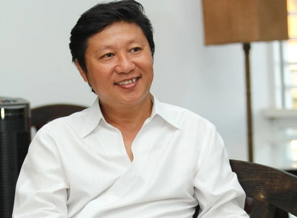 NS Thành Lộc: 'Không phải có 2 tà là thành áo dài' ảnh 2