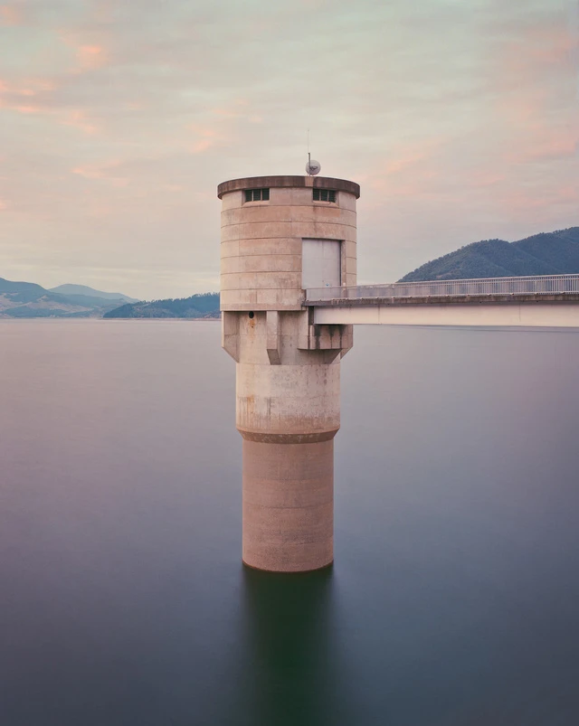 Giải quốc gia - giải nhất nhóm ảnh nước Úc - tác giả Chris Round