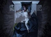 Đổ mồ hôi ban đêm, dấu hiệu của nhiều bệnh nguy hiểm 