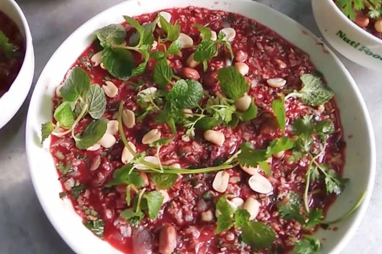 thiếu máu ăn tiết canh