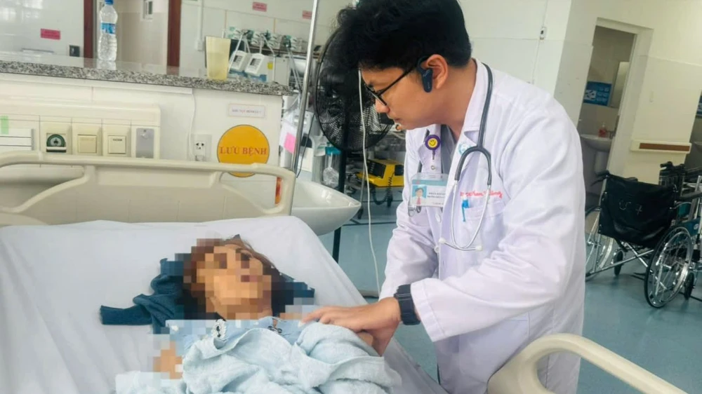 ngngộ độc thực phẩm sau khi ăn bánh mì tại vũng tàu