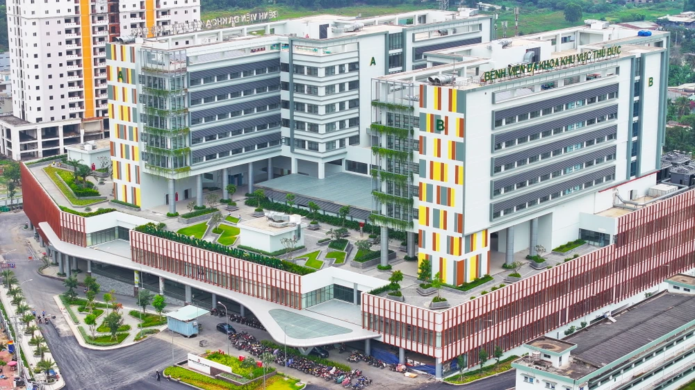 Benh vien cua ngo TP HCM.jpg