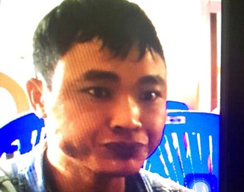 Hai thanh niên bị đâm chết ngay trước cửa quán karaoke ảnh 1