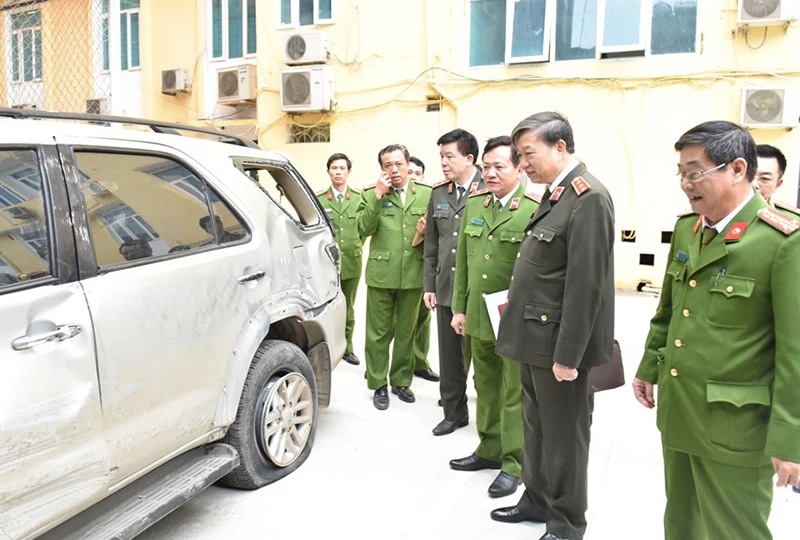 Bộ trưởng biểu dương ban chuyên án bắt 130 bánh heroin ảnh 1