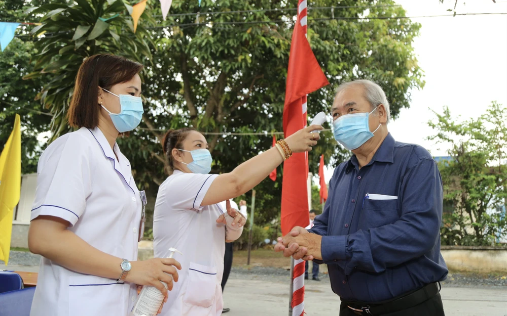 Hơn 69 triệu cử tri cả nước đi bầu cử ảnh 74