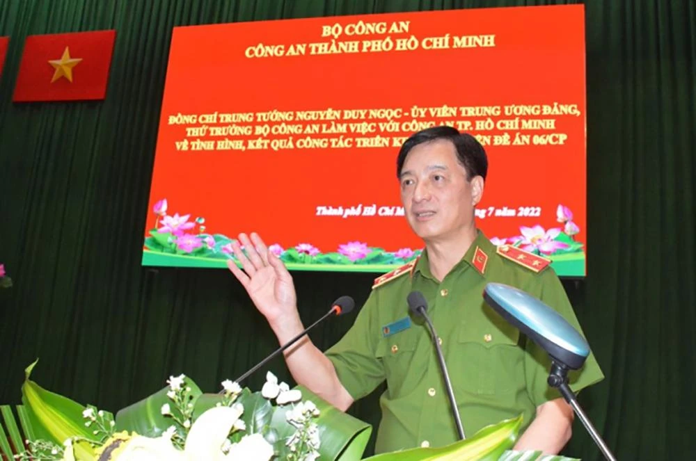 Thứ trưởng Nguyễn Duy Ngọc phát biểu chỉ đạo tại buổi làm việc với Công an TP.HCM