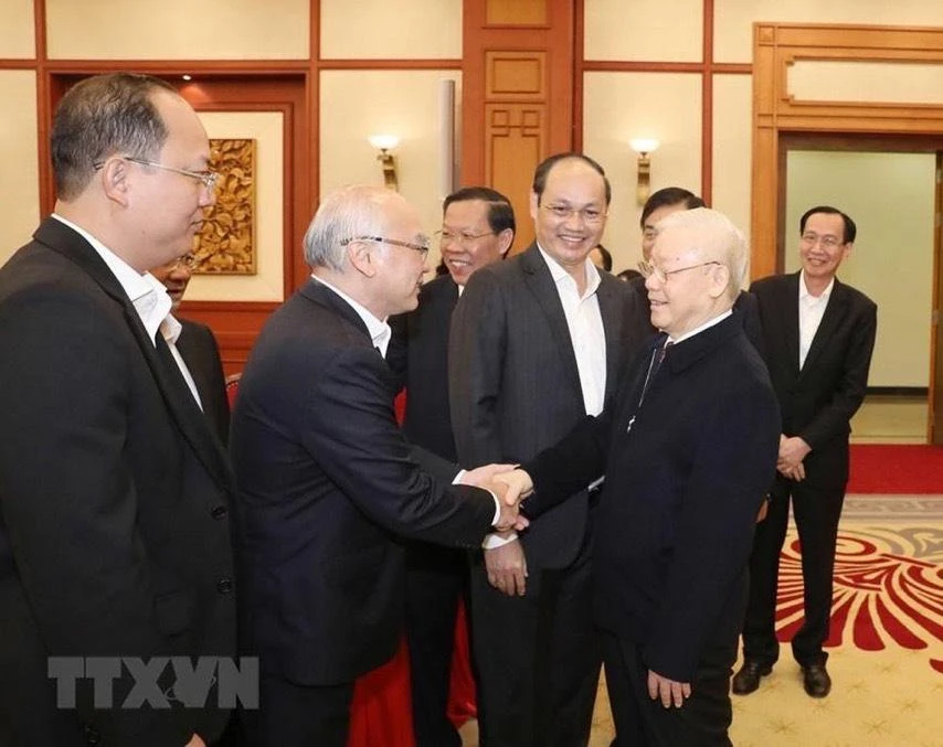 Tổng Bí thư Nguyễn Phú Trọng và Đ/c Phan Nguyễn Như Khuê, Trưởng Ban tuyên giáo, Uỷ viên Ban Thường vụ Thành uỷ TP.HCM tại cuộc làm việc