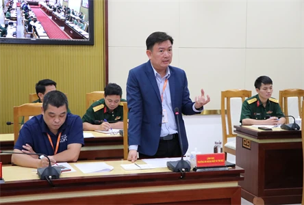 Trường Đại học Ngoại ngữ - Tin học TPHCM thông tin tại cuộc làm việc