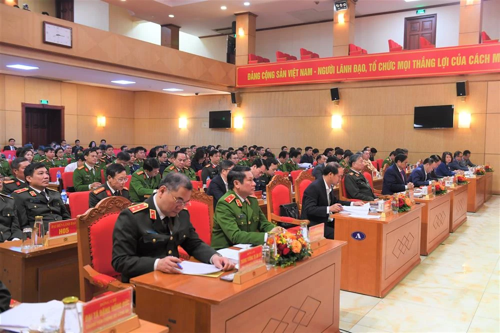 Các đại biểu dự Hội nghị. Ảnh: H.B