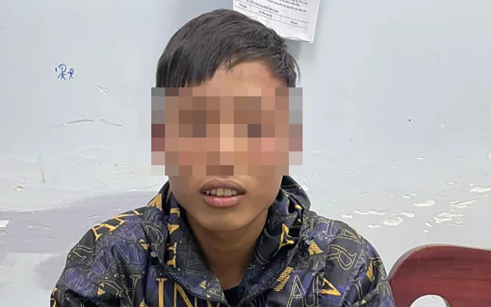 Nghi phạm Trường tại cơ quan công an. Ảnh: C.A