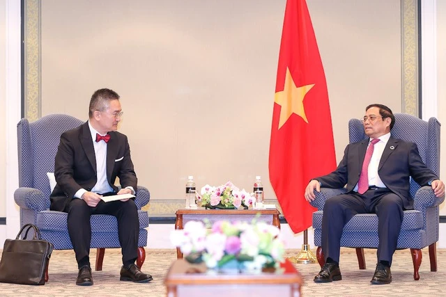 Thủ tướng Phạm Minh Chính tiếp Chủ tịch Công ty thăm dò và khai thác dầu khí Mitsui Hirotaka Hamamoto Thủ tướng Phạm Minh Chính tiếp Chủ tịch Công ty thăm dò và khai thác dầu khí Mitsui Hirotaka Hamamoto