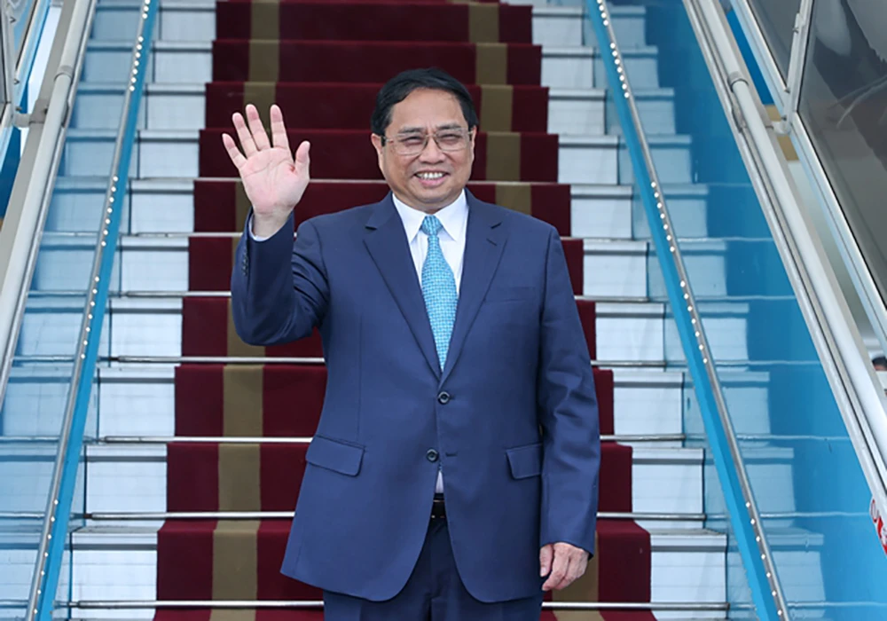 Thủ tướng Phạm Minh Chính lên đường dự Hội nghị Cấp cao ASEAN lần thứ 43 và các hội nghị cấp cao liên quan tại Jakarta, Indonesia - Ảnh: VGP/Nhật Bắc Thủ tướng Phạm Minh Chính lên đường dự Hội nghị Cấp cao ASEAN lần thứ 43 và các hội nghị cấp cao liên quan tại Jakarta, Indonesia - Ảnh: VGP/Nhật Bắc