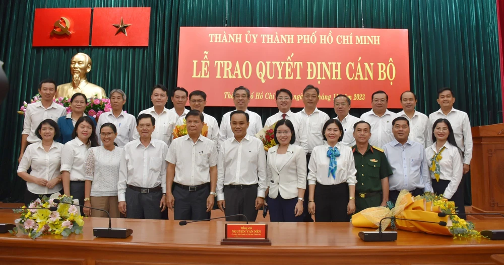 Thanh ủy TP.HCM có tân chánh văn phòng.jpg