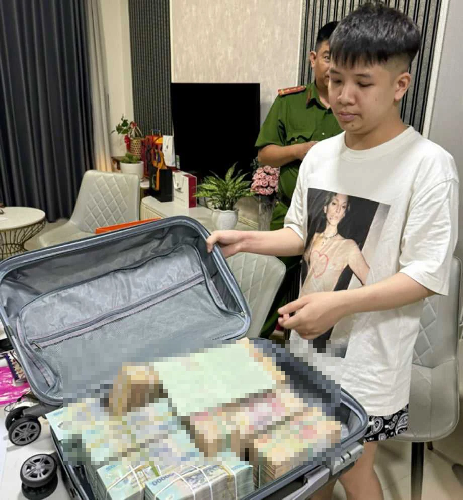 moi-gioi-chị em vui ve.jpg