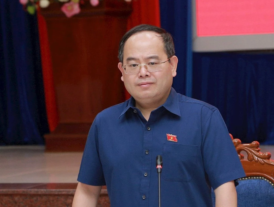 ông Quản Minh Cường.jpg