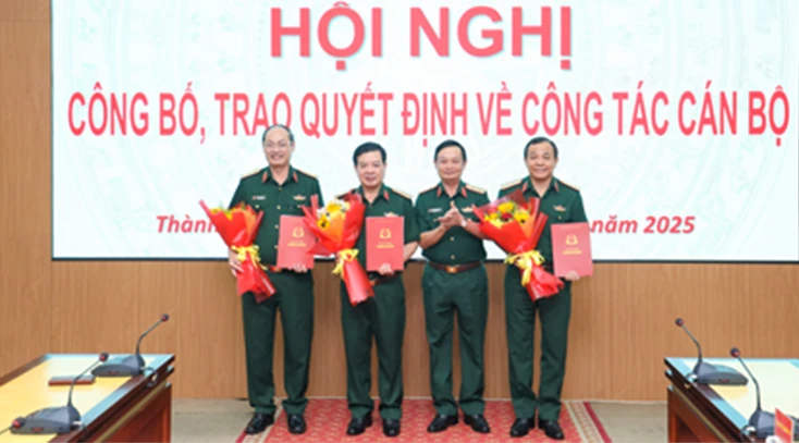 sua_thieu-tuong-vu-van-dien-tu-lenh-bo-tu-lenh-tphcm.png