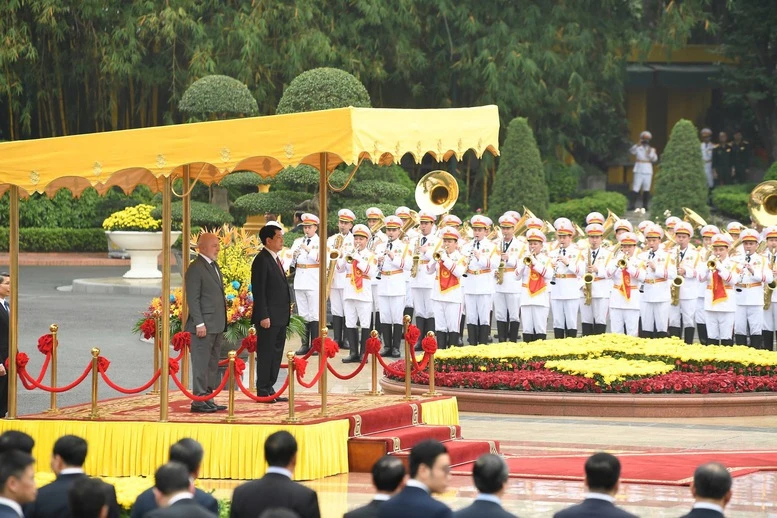 Chủ tịch nước Lương Cường chủ trì Lễ đón cấp Nhà nước Tổng thống Cộng hòa Liên bang Brazil Luiz Inácio Lula da Silva - Ảnh: VGP/Nhật Bắc