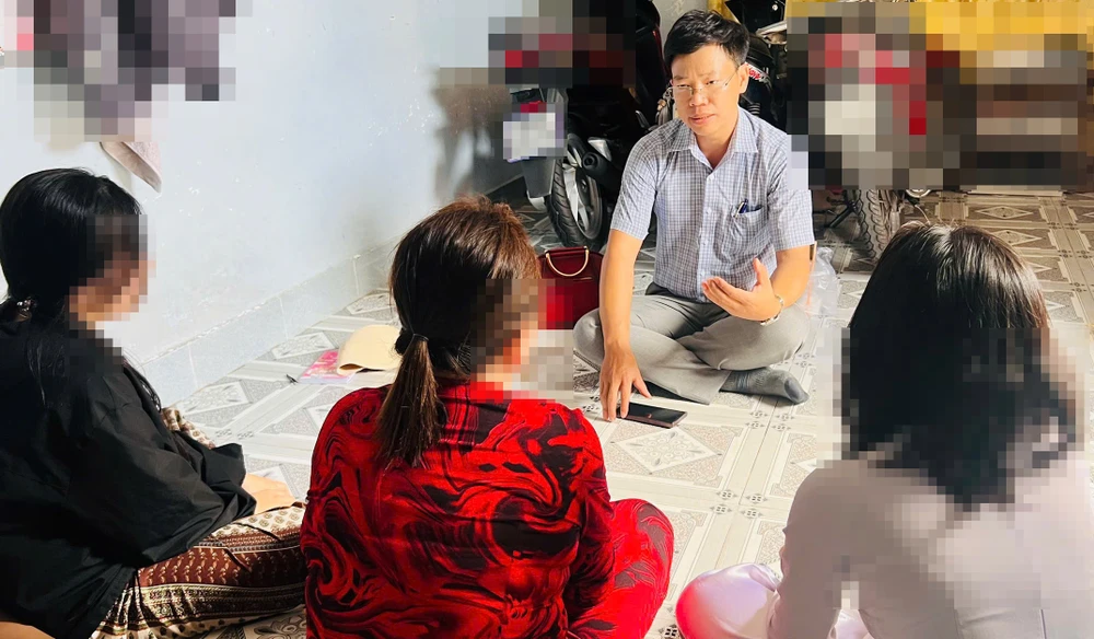 Liên quan đến vụ án cha ruột bị 2 con gái tố xâm hại tình dục, Công an TP.HCM đã hủy bỏ quyết định không khởi tố của Công an quận Bình Thạnh, đồng thời ra quyết định khởi tố vụ án hiếp dâm người dưới 16 tuổi.