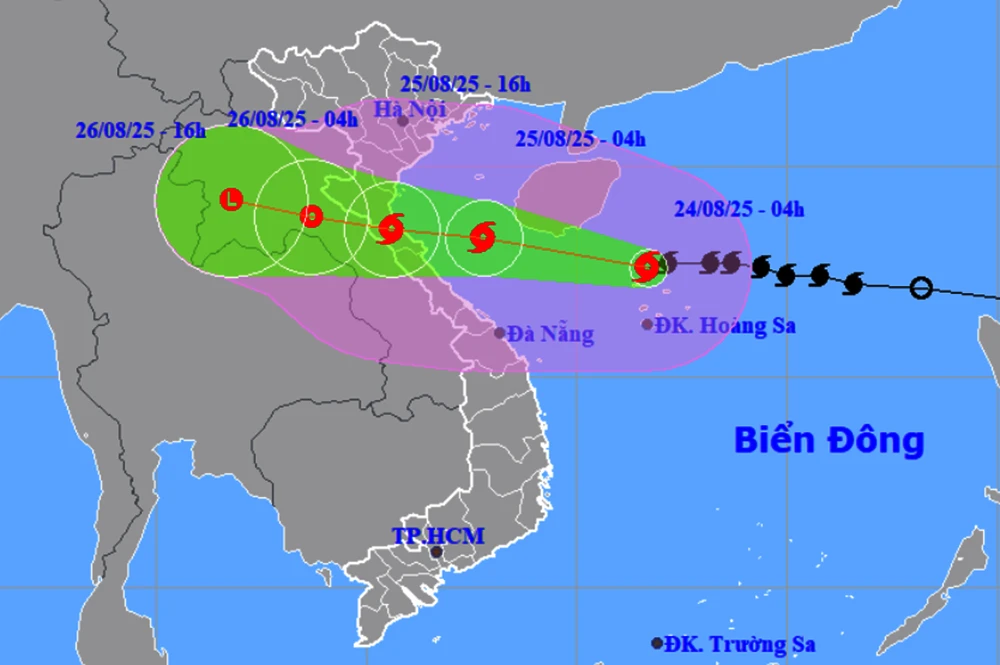 Vị trí, đường đi của bão số 5. Ảnh nchmf.gov.vn