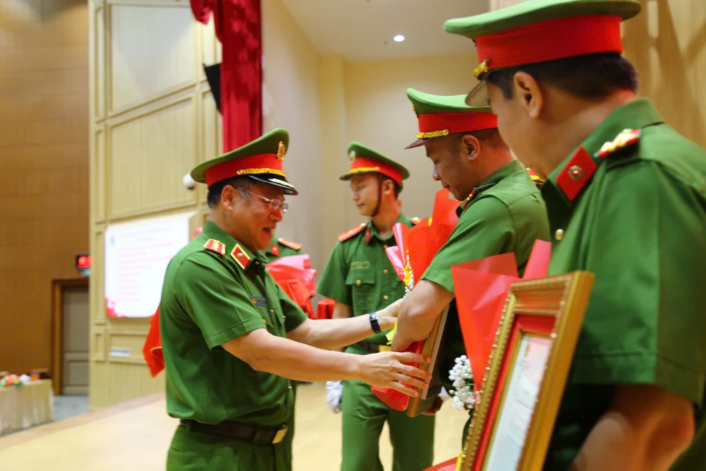 khen-thuong-ma-tuy-tphcm.jpg