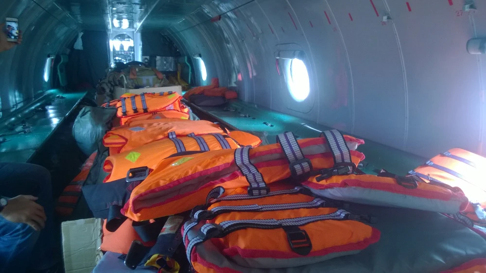 Trực tiếp: Dấu vết máy bay ở Malacca có thể chỉ là tin đồn ảnh 7 Trực tiếp: Dấu vết máy bay ở Malacca có thể chỉ là tin đồn ảnh 7