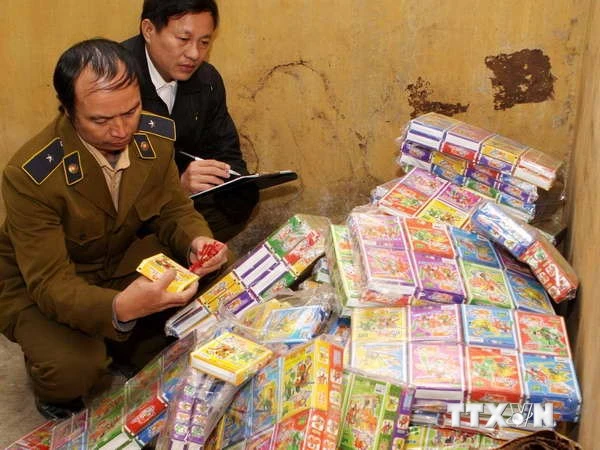 Khẩn cấp ngăn chặn hàng hóa Trung Quốc nhập lậu ảnh 1