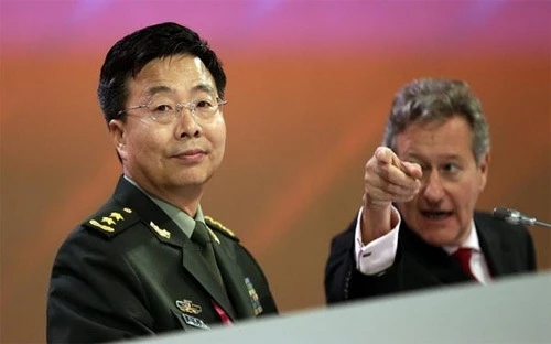 Trung Quốc “khôn” hay “dại”?