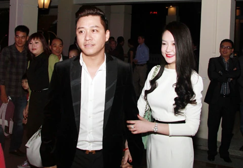 Tuấn Hưng , mua tin nhắn, ca sĩ