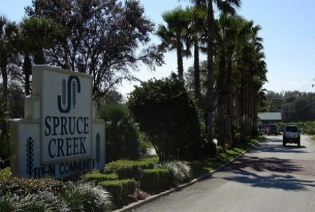 Khó tin với thị trấn mỗi gia đình sở hữu một máy bay ở Mỹ