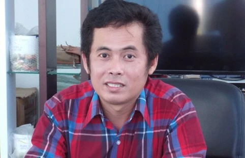 Giàn khoan, HD-981, Hải Dương-981, biển Đông, ASEAN, Trung Quốc, COC, DOC, yêu nước, tuần hành, vòi rồng, bành trướng, chiến tranh, Trường Sa, Hoàng Sa, chủ quyền, độc lập dân tộc, cảnh sát biển Việt Nam, UNESCO, di sản thế giới, con đường tơ lụa Giàn khoan, HD-981, Hải Dương-981, biển Đông, ASEAN, Trung Quốc, COC, DOC, yêu nước, tuần hành, vòi rồng, bành trướng, chiến tranh, Trường Sa, Hoàng Sa, chủ quyền, độc lập dân tộc, cảnh sát biển Việt Nam, UNESCO, di sản thế giới, con đường tơ lụa