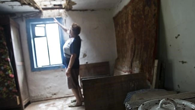 Nỗi ám ảnh kinh hoàng của ngôi làng đầy xác người “từ trên trời rơi xuống“ ảnh 1