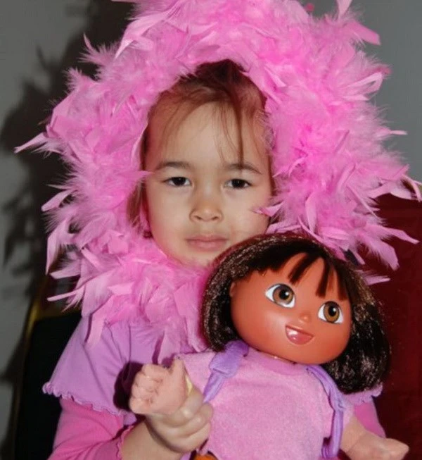 Xót xa những em bé thiên thần vô tội trên chuyến bay MH17 ảnh 2