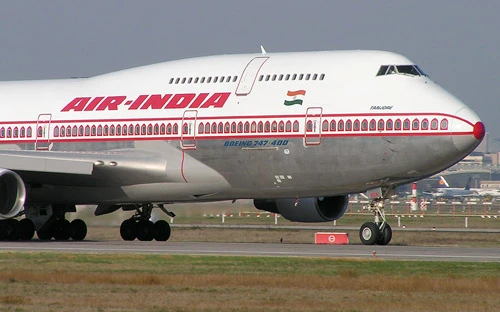 Phát hiện nhiều cơ trưởng uống rượu trước khi bay ảnh 1