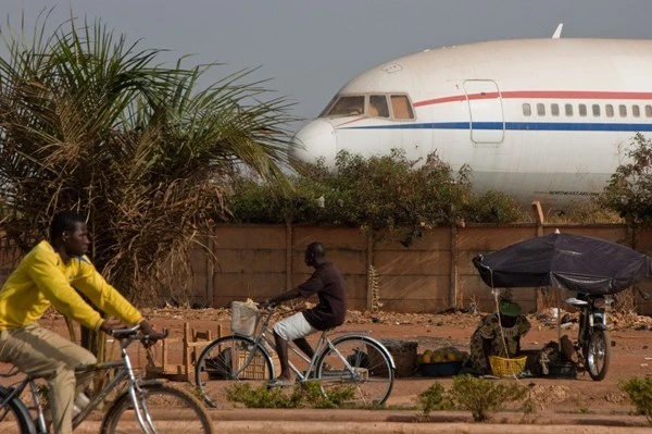 Burkina Faso thông báo tìm thấy xác máy bay Air Algerie mất tích ảnh 1