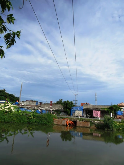 Cảnh giác: Bị điện giật cháy người vì dây câu làm bằng carbon ảnh 3 Cảnh giác: Bị điện giật cháy người vì dây câu làm bằng carbon ảnh 3