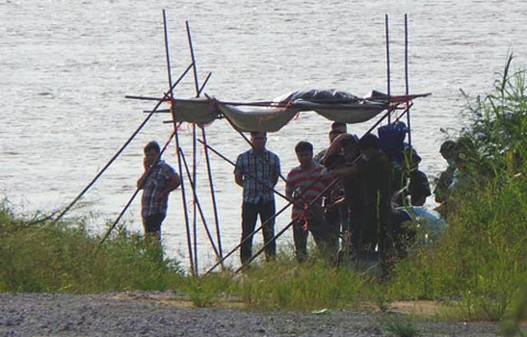 chị Huyền, thi thể, gia đình, Cát Tường, nạn nhân, bến đò, Văn Đức, cảm ơn chị Huyền, thi thể, gia đình, Cát Tường, nạn nhân, bến đò, Văn Đức, cảm ơn