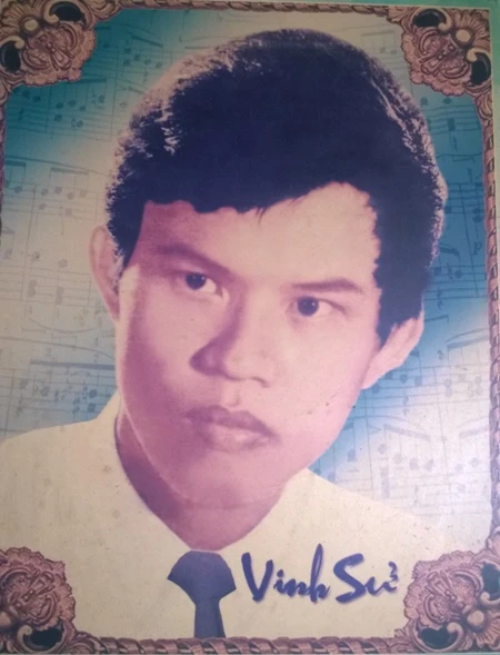 Tuổi trẻ mộng mơ thích làm thơ của chàng trai Vinh Sử
