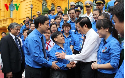 Vì sao Việt Nam lại phải chịu thua kém các quốc gia khác? ảnh 2