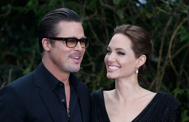 Dân đồng tính bất bình với đám cưới của Brad Pitt-Angelina Jolie ảnh 1