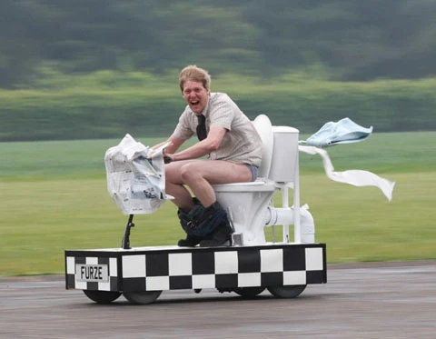 Những kỷ lục điên rồ nhất từng được Guinness ghi nhận