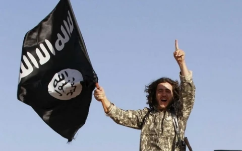 CIA bí mật hậu thuẫn Nhà nước Hồi giáo cực đoan IS? ảnh 1