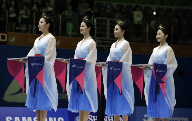 'Cuộc chiến sắc đẹp' giữa Hàn Quốc và Triều Tiên ở ASIAD ảnh 3