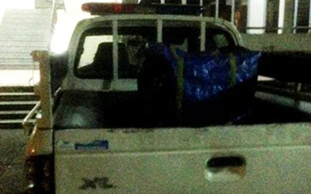 Trộm đánh rơi két sắt hàng tỷ đồng trên phố ảnh 1