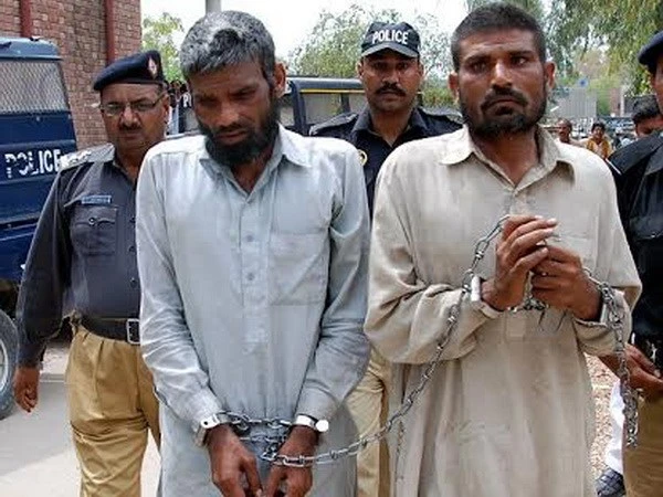 Pakistan cấm ăn thịt người sau vụ quật mồ lấy xác ảnh 1