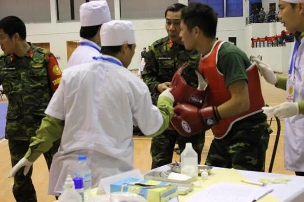 Hội thao võ chiến đấu tay không toàn quân 2014 ảnh 10